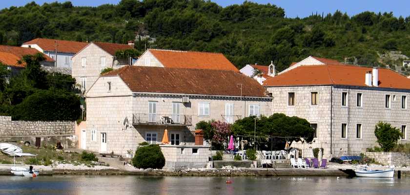 The stone house in Lumbarda center